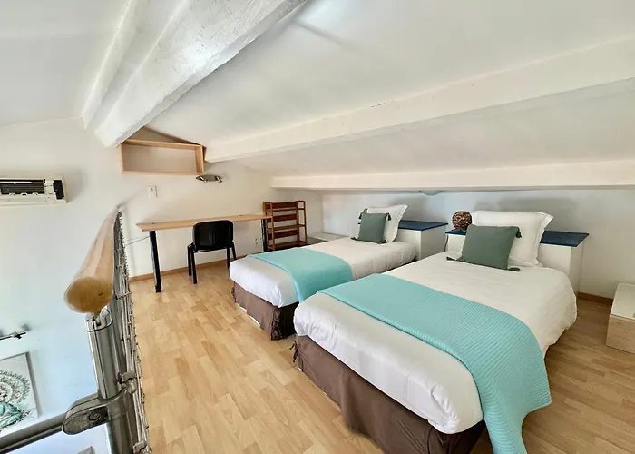 Le St Julien Terrasse Vue Exceptionnelle Μεντόν